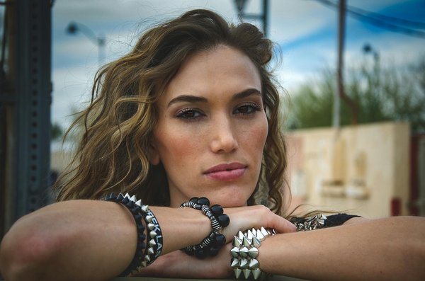 Ultimate guide to sustainable activewear fabrics: discover the best eco-friendly choices for uk fitness lovers